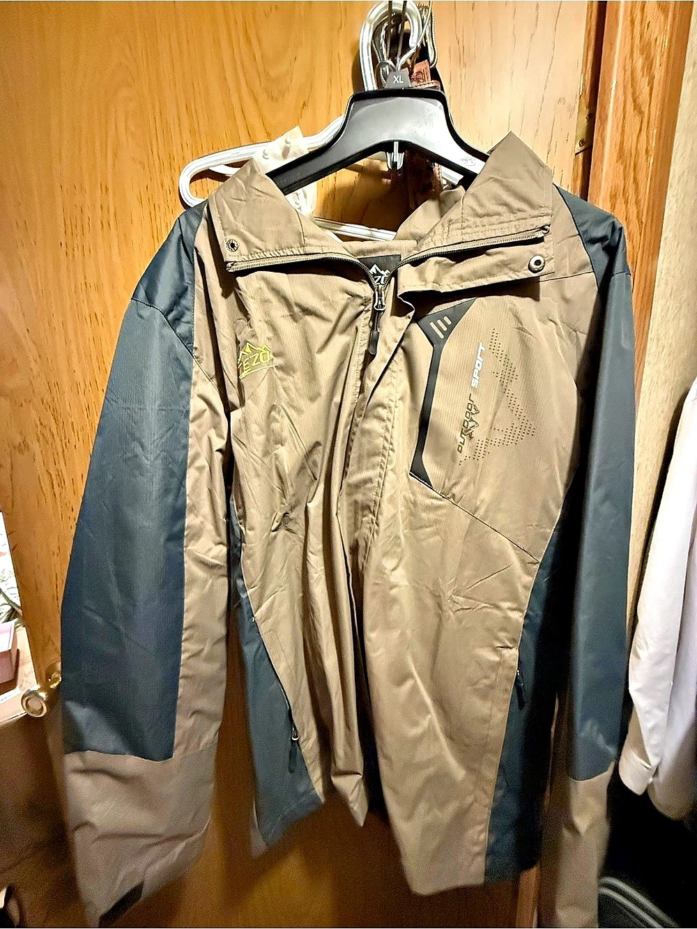TEZO Outdoor Sport Waterproof Hooded Windbreaker Jacket Gray & Brown